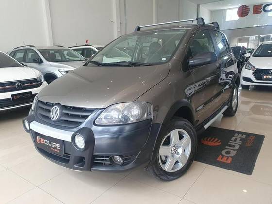 VOLKSWAGEN CROSSFOX 1.6 MI FLEX 8V 4P MANUAL VOLKSWAGEN CROSSFOX 1.6 MI FLEX 8V 4P MANUAL
